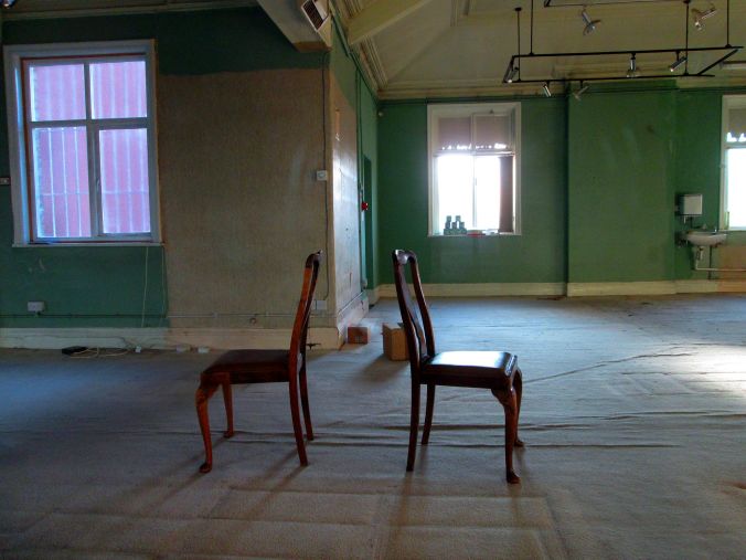 15-01-13 SOUTHPORT. Wayfarer Arcade, two chairs, empty shop