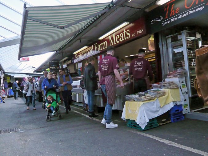 01/05/15 BURY. The Market.