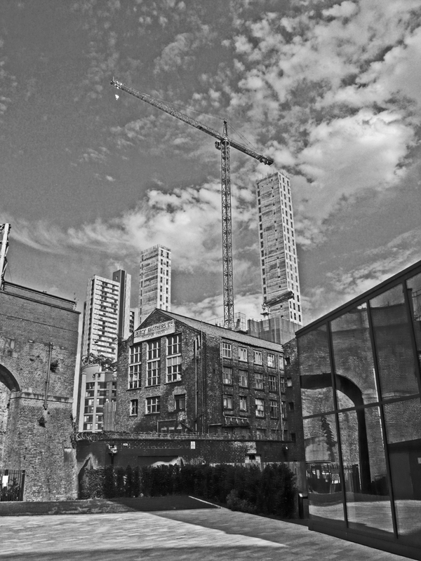 10/07/15 MANCHESTER. Hotspur Press Building.