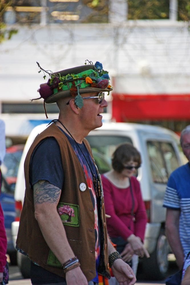 05/05/18  TODMORDEN. The Folk Festival 2018. Oakenhoof Clog Danc