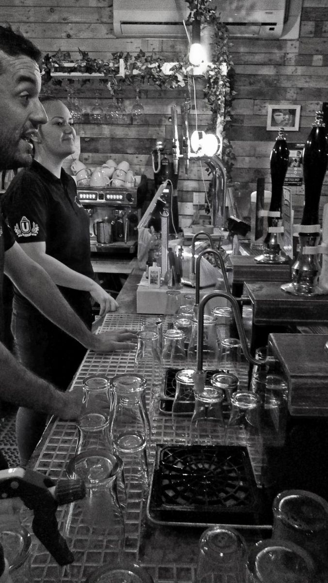 06/10/18 CHORLEY LIVE.  The Shed Bar.