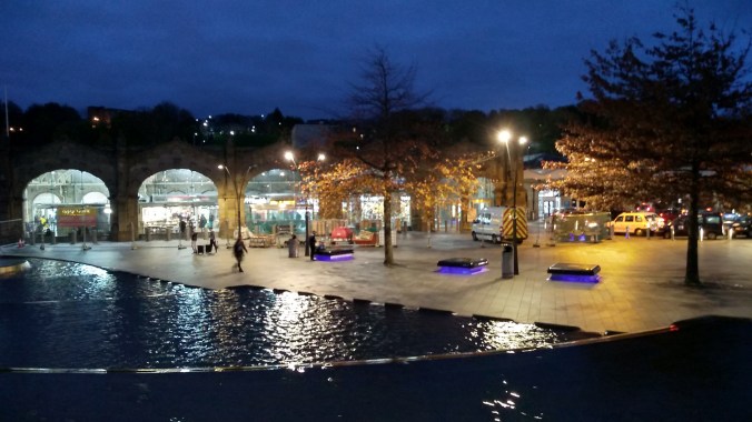 03/11/18  SHEFFIELD Sheaf Square. The Railway Station.