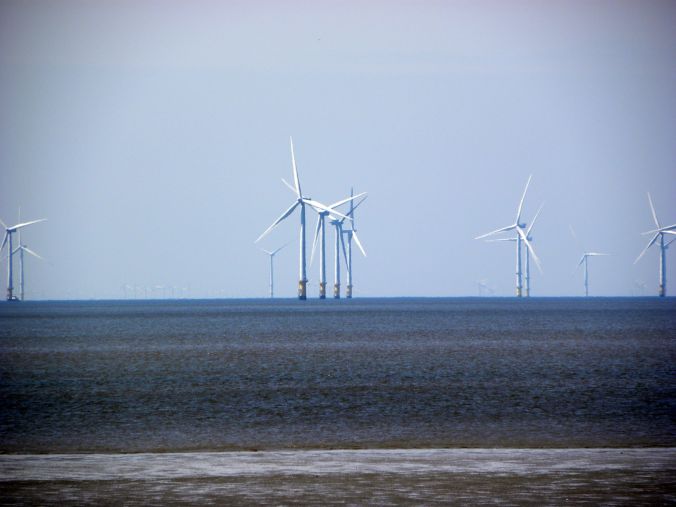 16/05/19  LIVERPOOL.  Crosby. Offshore Windfarm.jpg
