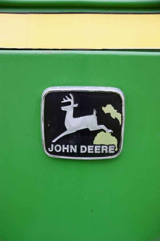 01/06/19  HESKIN VINTAGE RALLY.  John Deere Logo.