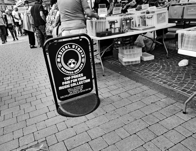 18/07/19 ORMSKIRK. Moor Street & Thursday Market.