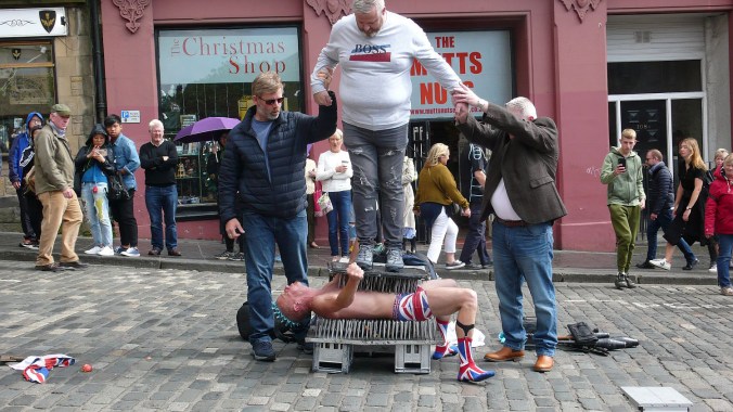 17/08/19 EDINBURGH FRINGE. Getting To The Point.