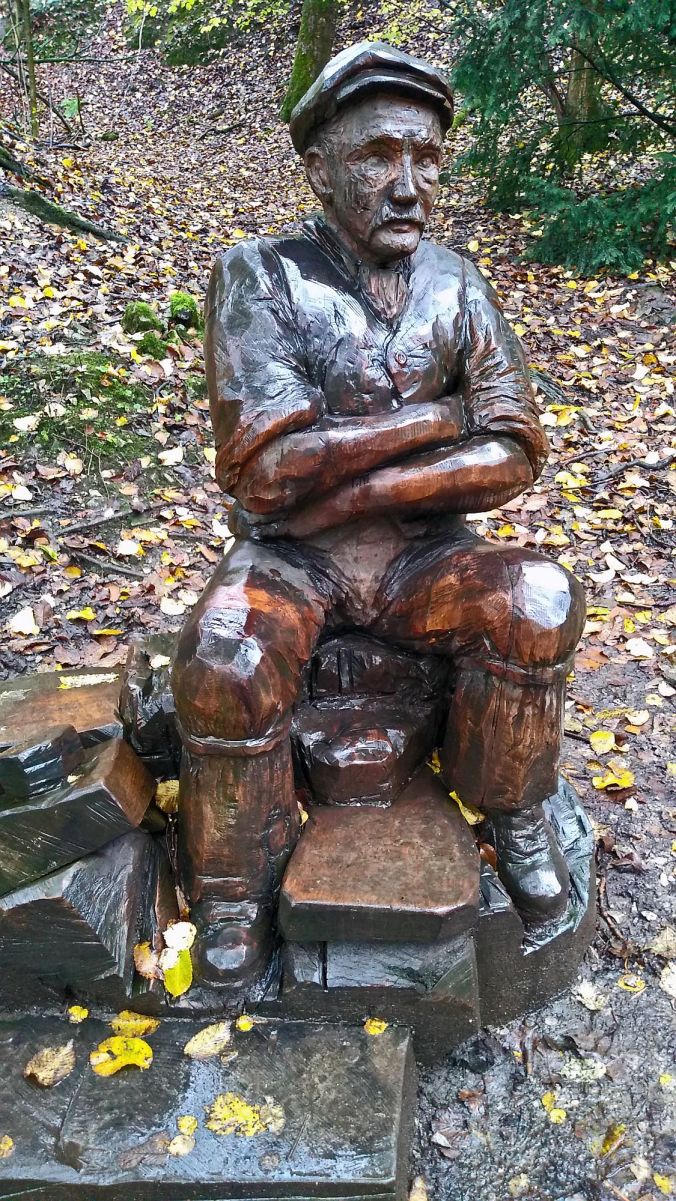 02/11/19 BUXTON. Grin Low Wood. Lime Burner Statue.