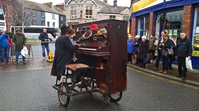 23/11/19  ULVERSTON. Dickensian Christmas '19