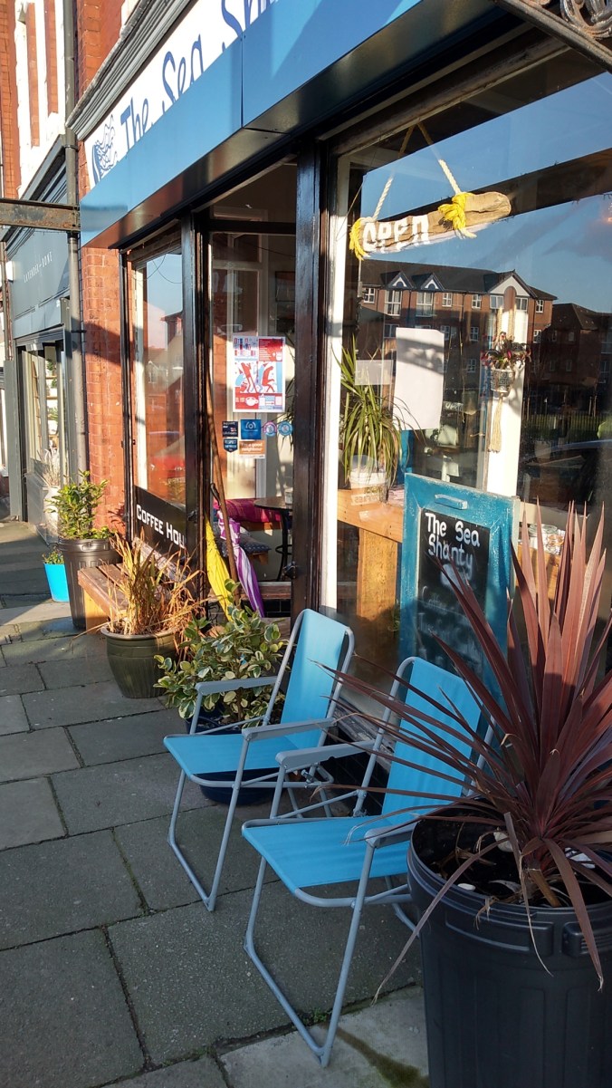 30/11/19 NEW BRIGHTON. The Sea Shanty Cafe.