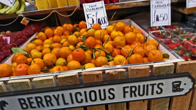 24/12/19 BOLTON. Clementines.