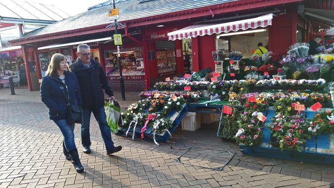 17/12/19  CHORLEY. The Covered Market. Christmas Wreaths.