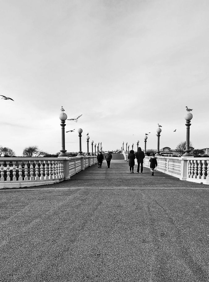 18-01-20 SOUTHPORT.  Kings Gardens. Marine Lake Bridge.