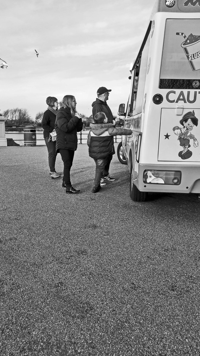 18-01-20 SOUTHPORT. Ice Cream Time
