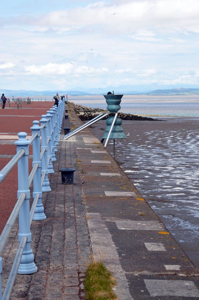 13-06-20 MORECAMBE. The Stone Jetty. Tide Bell.